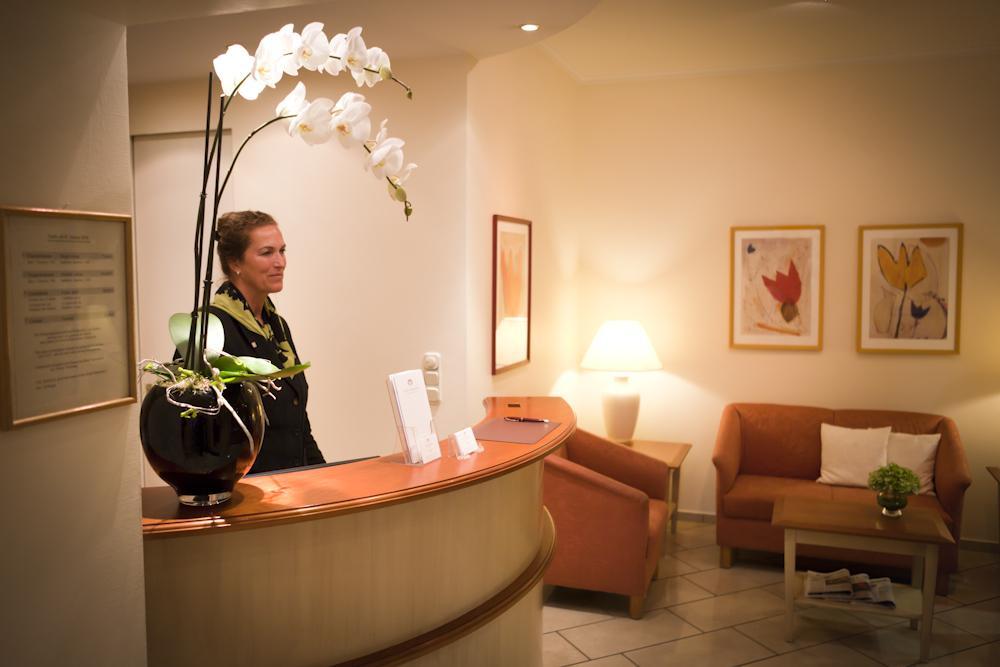 Hotel Borchers Целе Екстериор снимка